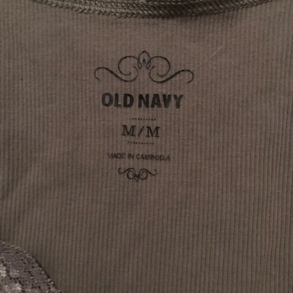 Tank top - Picture 2 of 4